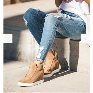 Camel Wedge Sneakers, Size 7, EUC